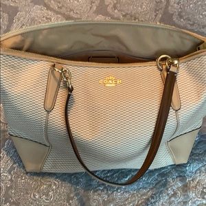 Coach Legacy Jacquard Ava tote milk beechwood